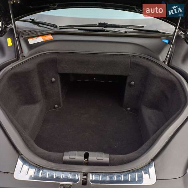 Лифтбек Tesla Model S 2013 в Хмельницком