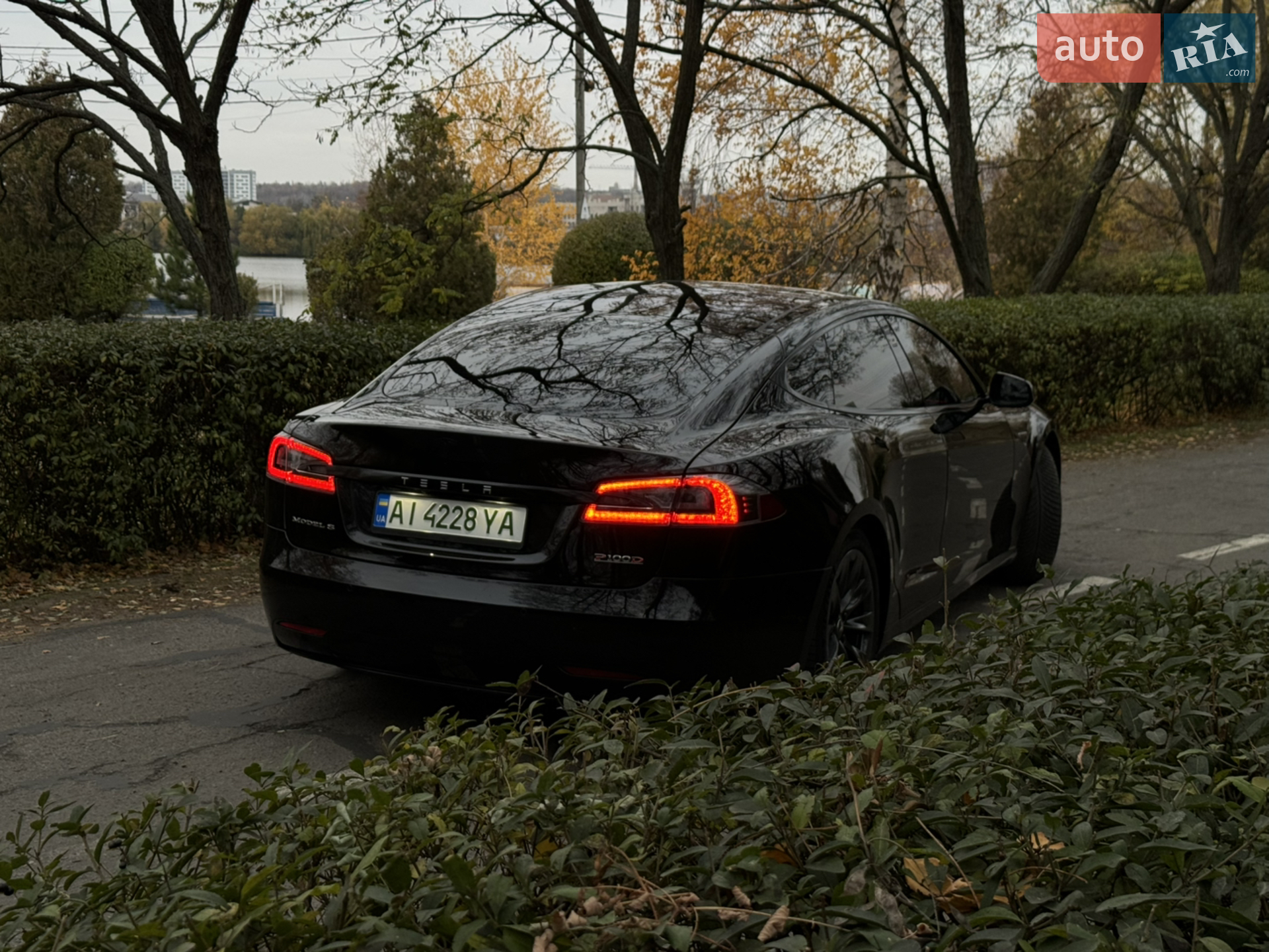 2016 Tesla Model S - мініатюра 4