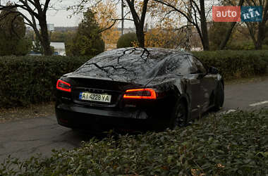 Ліфтбек Tesla Model S 2016 в 