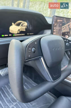 Лифтбек Tesla Model S 2021 в 