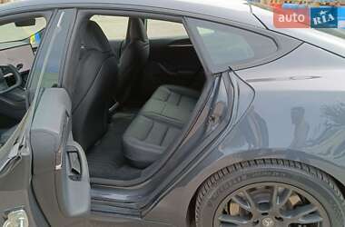 Ліфтбек Tesla Model S 2022 в 