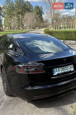 Лифтбек Tesla Model S 2022 в 