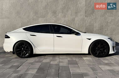 Лифтбек Tesla Model S 2021 в 