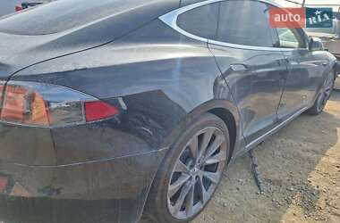 Лифтбек Tesla Model S 2018 в 