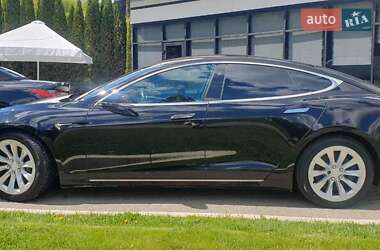 Ліфтбек Tesla Model S 2017 в Львові фото 14 Ліфтбек Tesla Model S 2017 в Львові