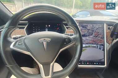 Ліфтбек Tesla Model S 2017 в Львові фото 26 Ліфтбек Tesla Model S 2017 в Львові