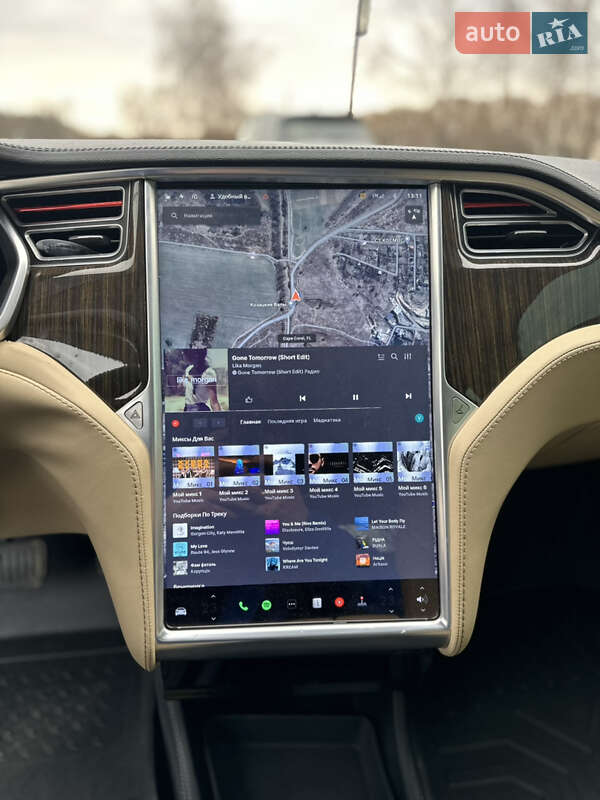 Лифтбек Tesla Model S 2013 в Киеве фото 17 Лифтбек Tesla Model S 2013 в Киеве