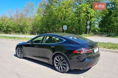 Ліфтбек Tesla Model S 2017 в 