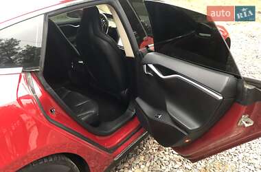Лифтбек Tesla Model S 2014 в Киеве