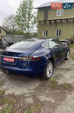 Ліфтбек Tesla Model S 2017 в 