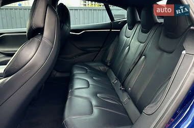 Лифтбек Tesla Model S 2017 в 