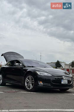 Ліфтбек Tesla Model S 2014 в Миколаєві