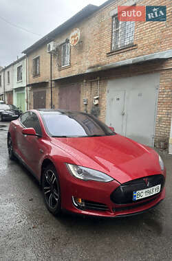 Лифтбек Tesla Model S 2014 в Киеве
