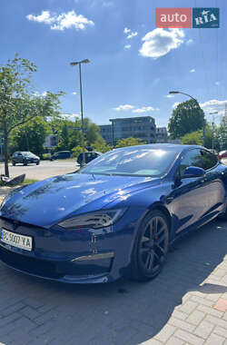 Лифтбек Tesla Model S 2022 в 