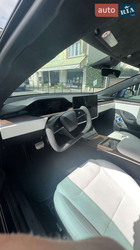 Ліфтбек Tesla Model S 2022 в Львові