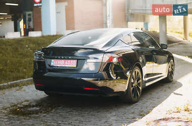 Ліфтбек Tesla Model S 2020 в 