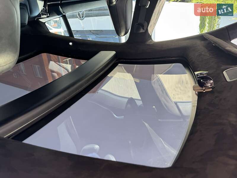 Лифтбек Tesla Model S 2013 в Днепре