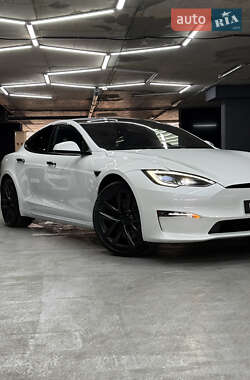 Лифтбек Tesla Model S 2022 в 