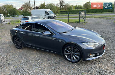 Лифтбек Tesla Model S 2018 в 