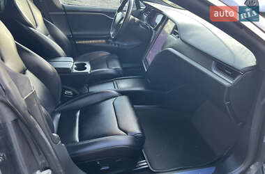 Лифтбек Tesla Model S 2018 в 