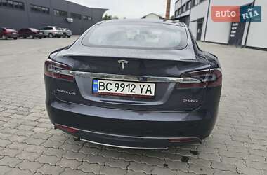 Ліфтбек Tesla Model S 2015 в 