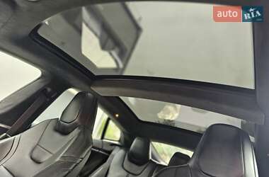 Ліфтбек Tesla Model S 2015 в 