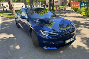Лифтбек Tesla Model S 2022 в 