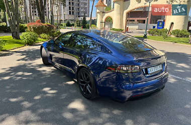 Лифтбек Tesla Model S 2022 в 