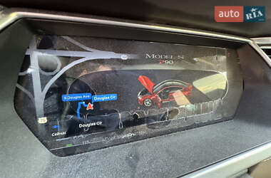 Ліфтбек Tesla Model S 2013 в 