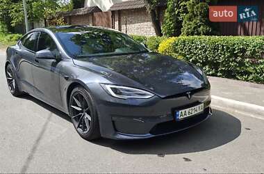 Лифтбек Tesla Model S 2021 в 