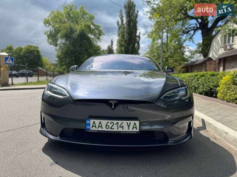 Лифтбек Tesla Model S 2021 в Киеве фото 4 Лифтбек Tesla Model S 2021 в Киеве
