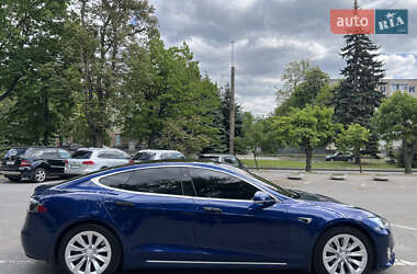 Ліфтбек Tesla Model S 2017 в 