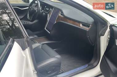 Лифтбек Tesla Model S 2017 в 