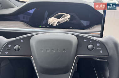 Лифтбек Tesla Model S 2021 в 
