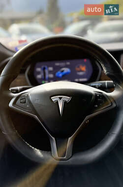 Лифтбек Tesla Model S 2019 в 