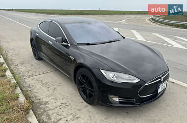 Ліфтбек Tesla Model S 2014 в 