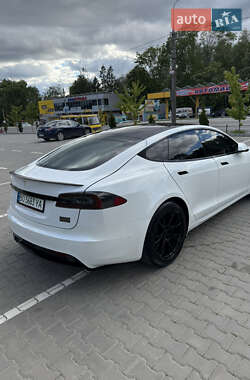 Лифтбек Tesla Model S 2021 в 