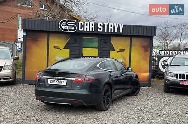 Лифтбек Tesla Model S 2014 в 