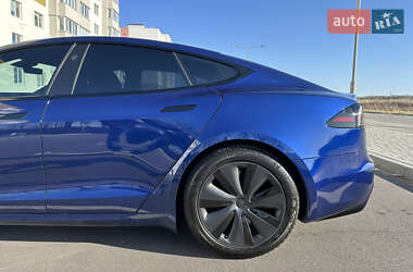 Ліфтбек Tesla Model S 2022 в 