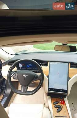 Ліфтбек Tesla Model S 2018 в 