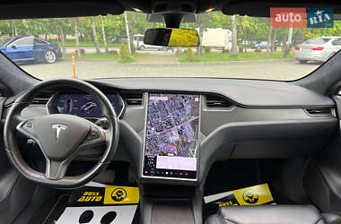 Лифтбек Tesla Model S 2019 в 