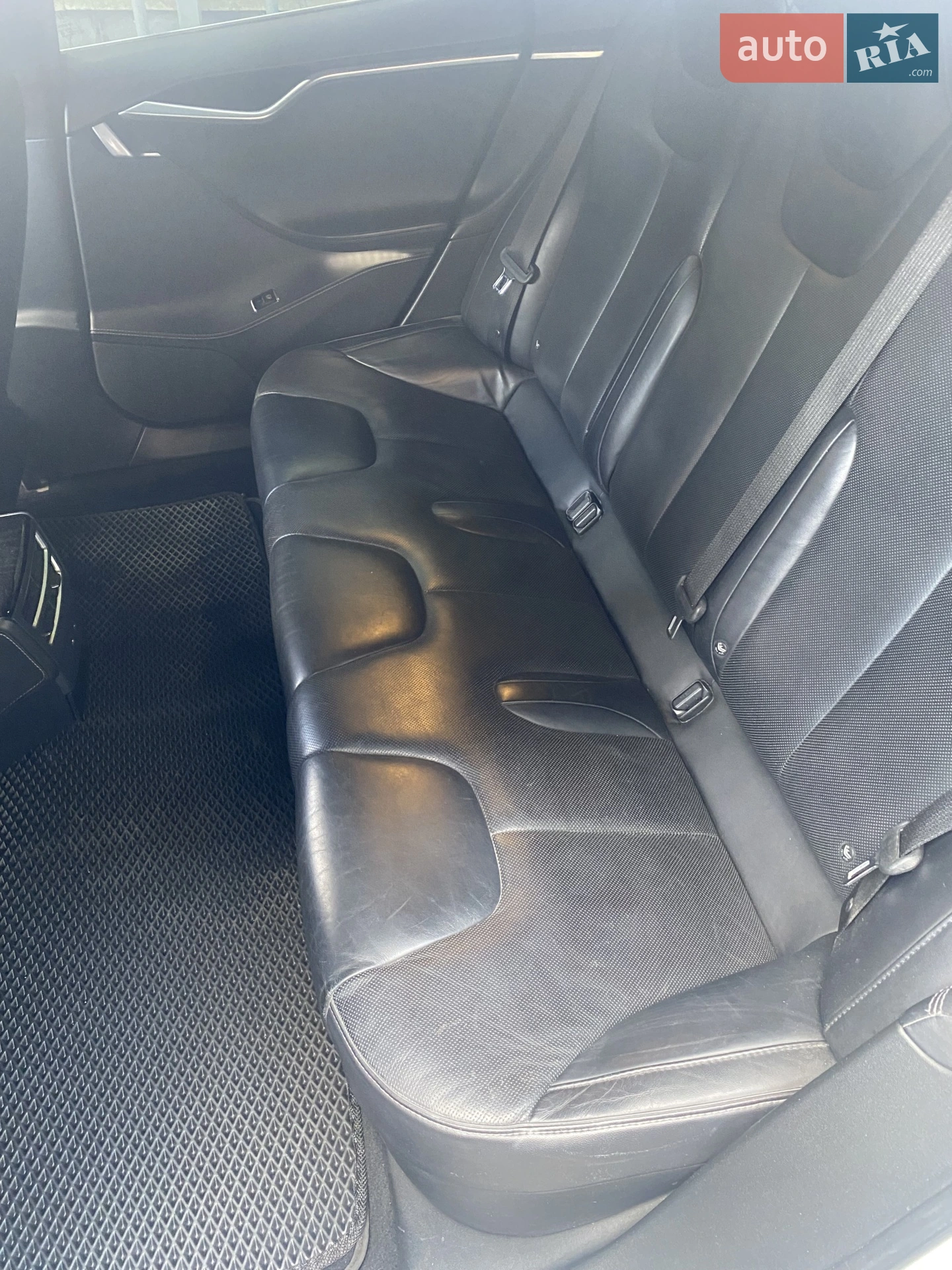 2016 Tesla Model S - мініатюра 9