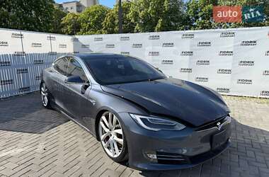 Tesla Model S 2017