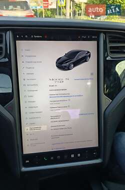 Лифтбек Tesla Model S 2018 в 