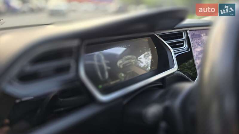 Лифтбек Tesla Model S 2013 в Харькове