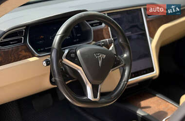Лифтбек Tesla Model S 2017 в 
