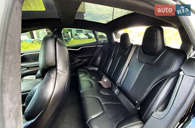 Лифтбек Tesla Model S 2017 в 