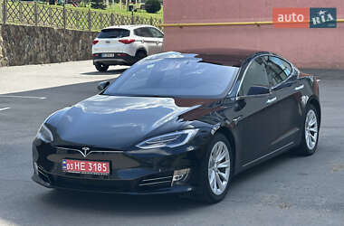 Ліфтбек Tesla Model S 2018 в Рівному