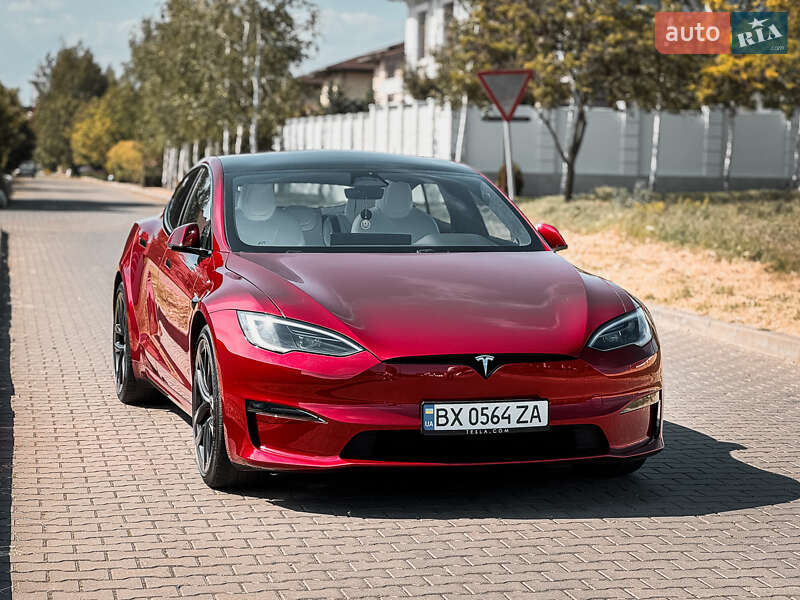 Ліфтбек Tesla Model S 2023 в Одесі