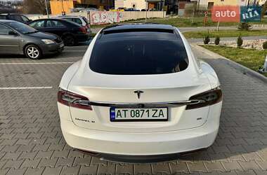 Лифтбек Tesla Model S 2013 в Ивано-Франковске